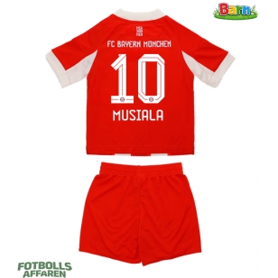 Bayern Munich Jamal Musiala #10 Hemmaställ Barn 2025-26 Kortärmad (+ Korta byxor)